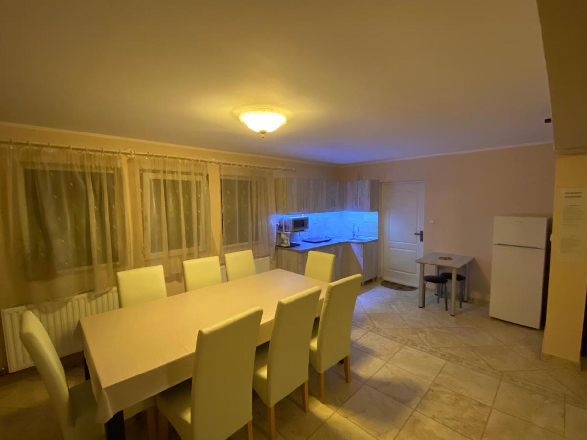 Vila Eszter Sovata Exterior foto