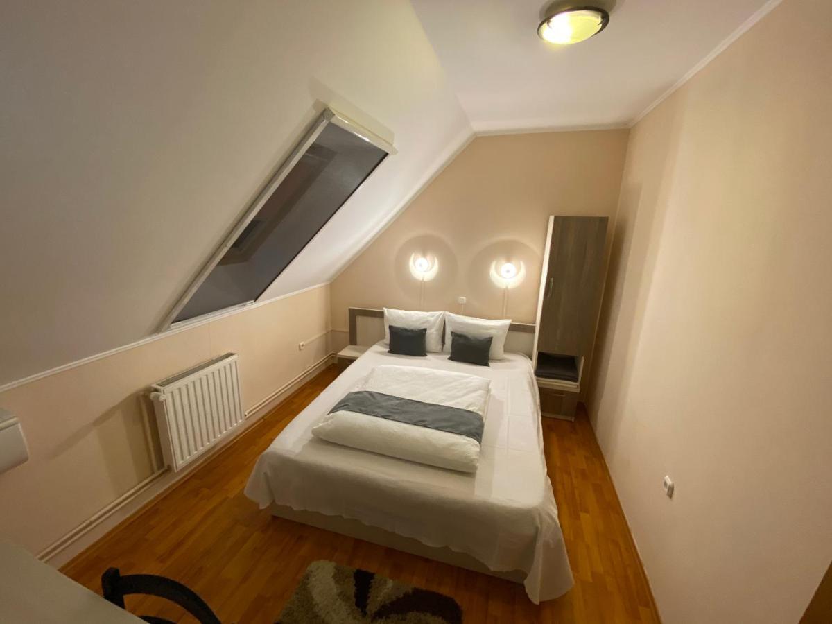 Vila Eszter Sovata Exterior foto