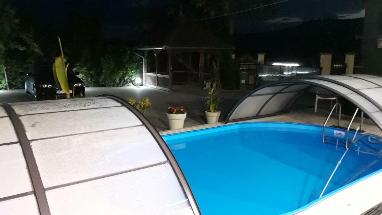 Vila Eszter Sovata Exterior foto
